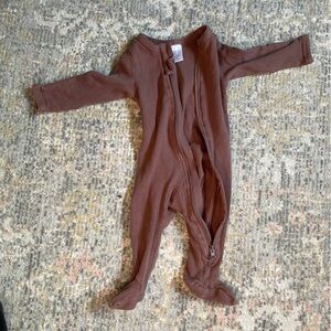 Mebie baby Plum Ribbed Baby Onesie